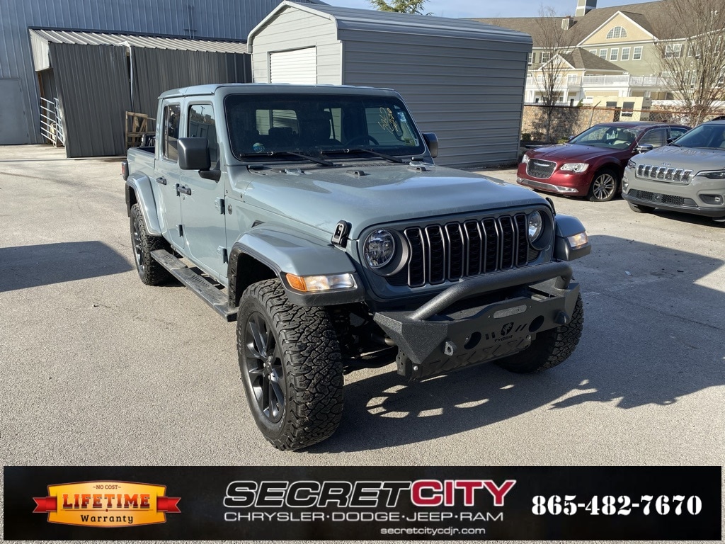 Used 2024 Jeep Gladiator Nighthawk Truck