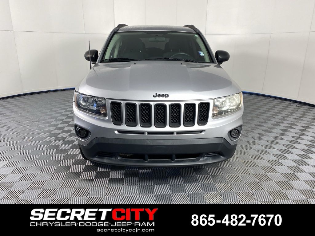 Used 2015 Jeep Compass Sport with VIN 1C4NJDBB1FD292817 for sale in Oak Ridge, TN