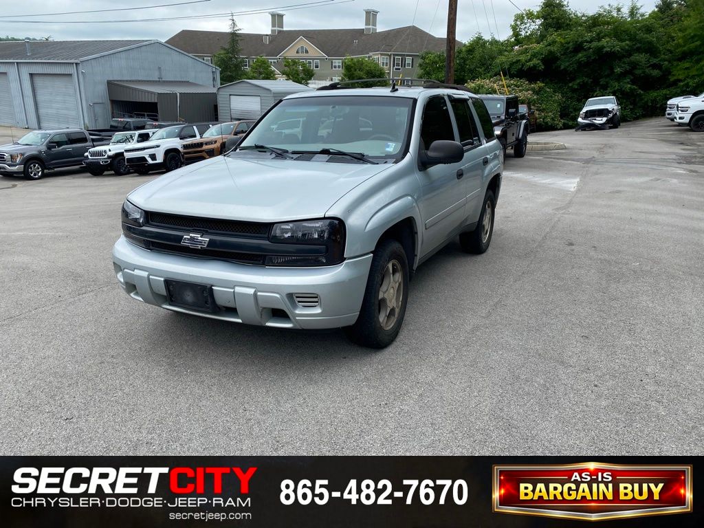 2007 Chevrolet Trailblazer LS's photo
