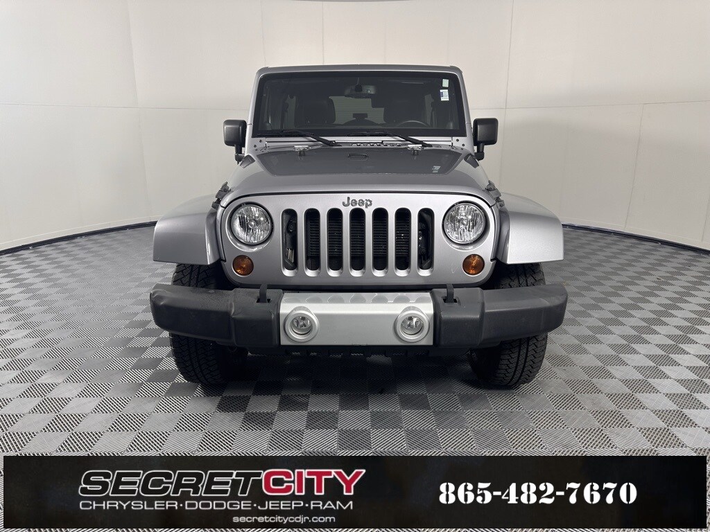 Used 2013 Jeep Wrangler Unlimited Sahara with VIN 1C4HJWEG0DL649990 for sale in Oak Ridge, TN