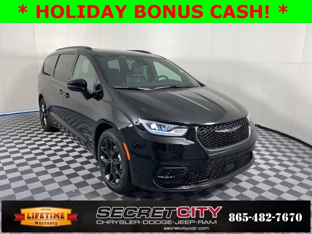 2026 Chrysler Pacifica Limited's photo