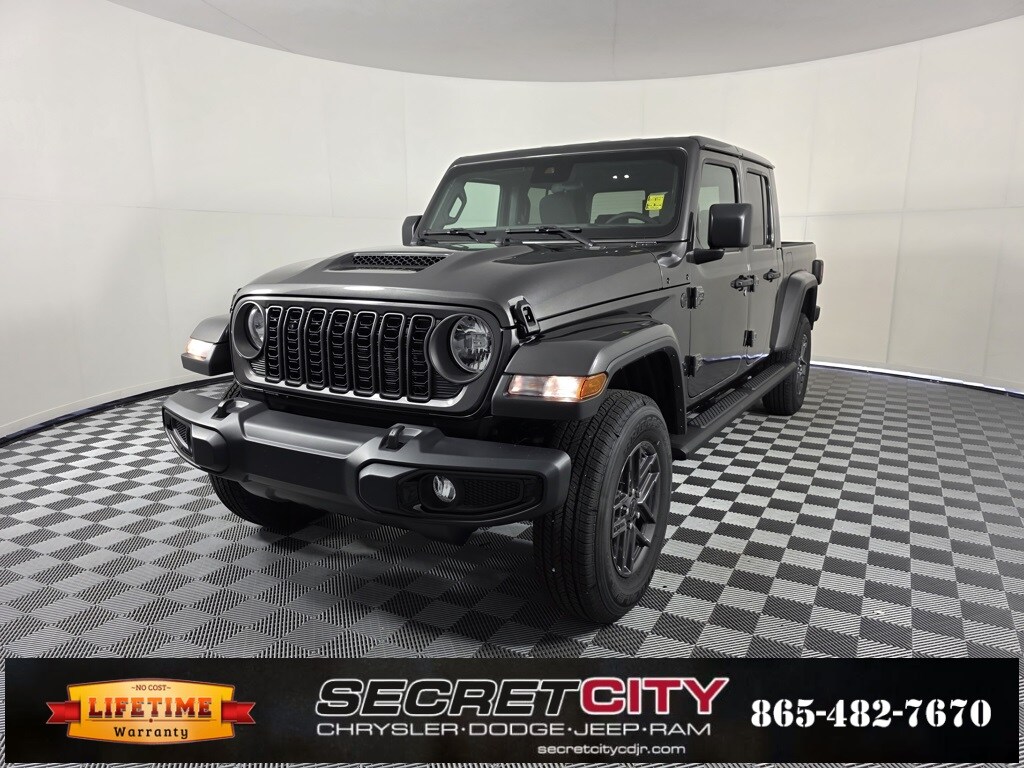 2025 Jeep Gladiator Sport S photo 3