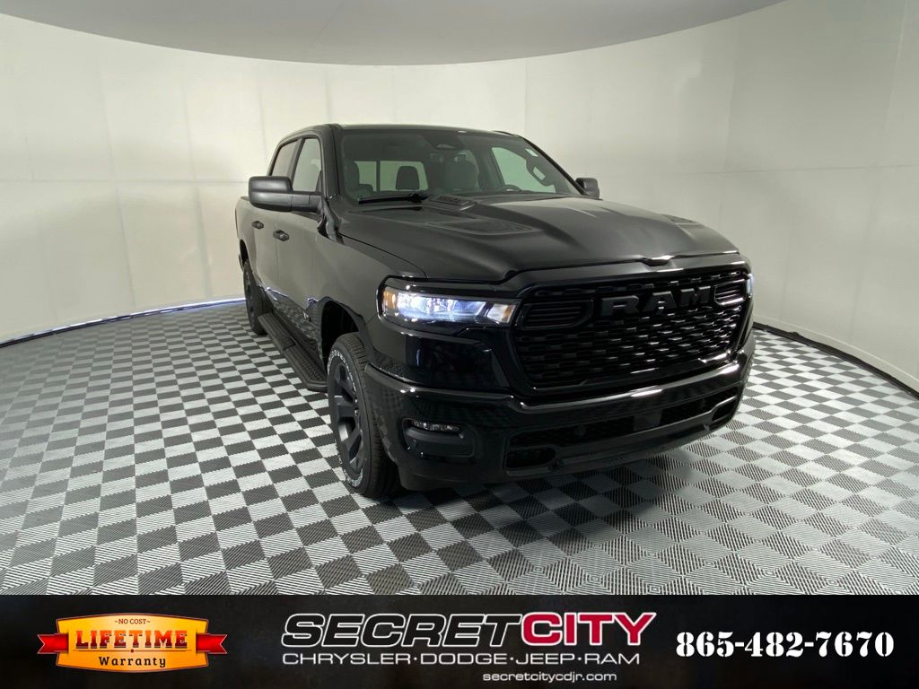 New 2026 Ram 1500 EXPRESS CREW CAB 4X4 5'7 BOX