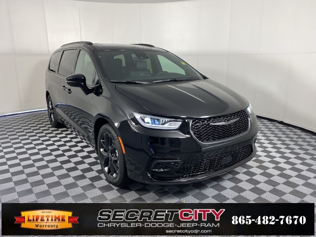 New 2026 Chrysler Pacifica SELECT Passenger Van