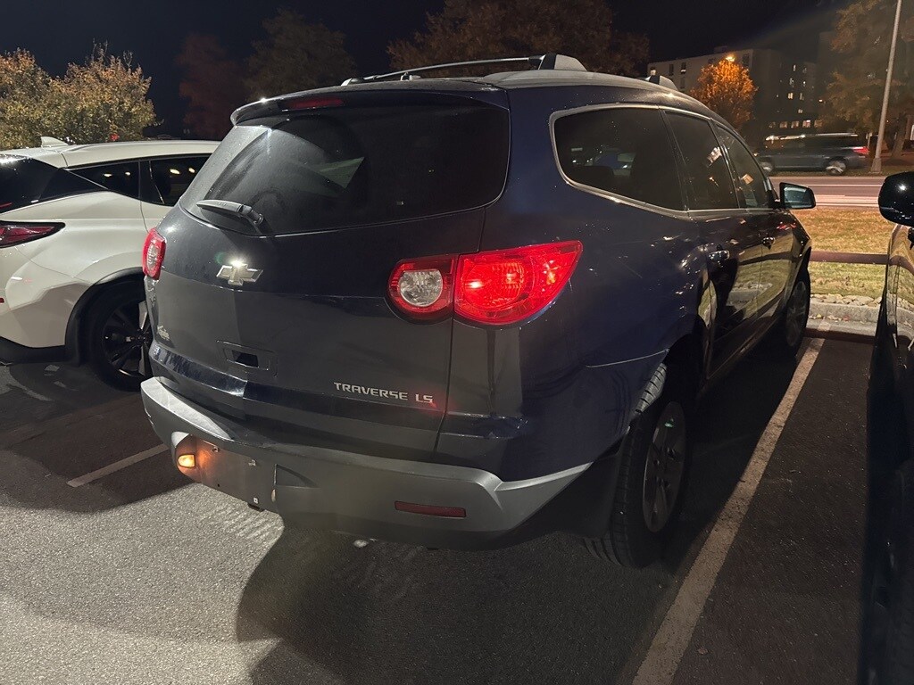 Used 2010 Chevrolet Traverse LS SUV