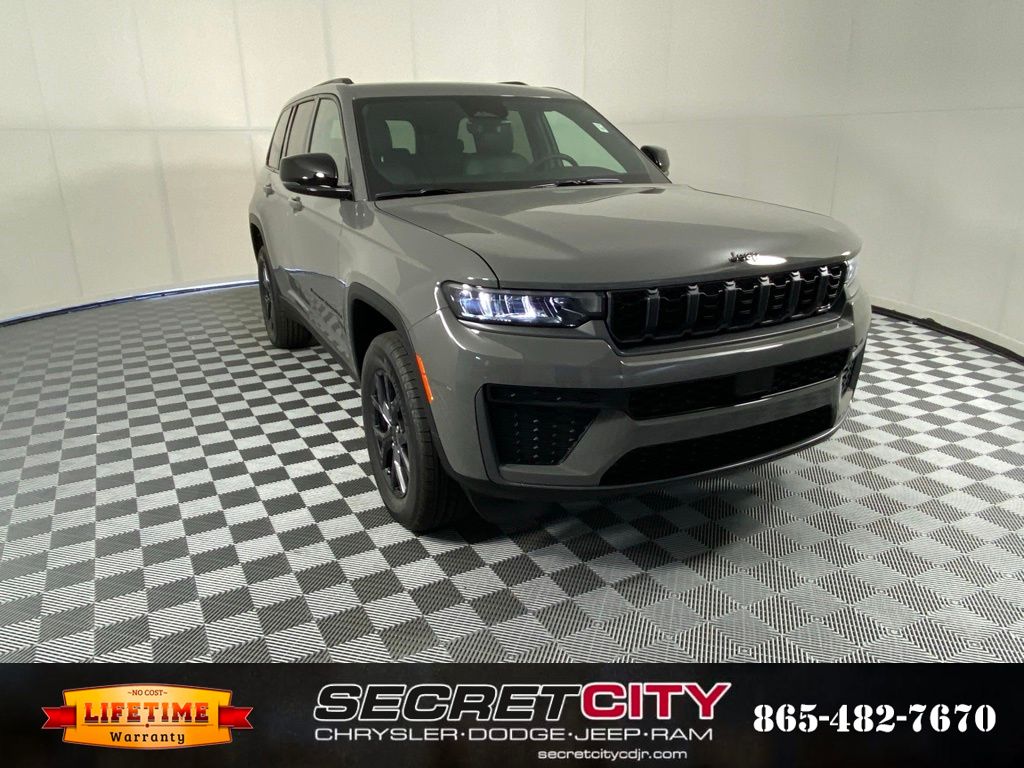 2027 Jeep Grand Cherokee Base/Laredo