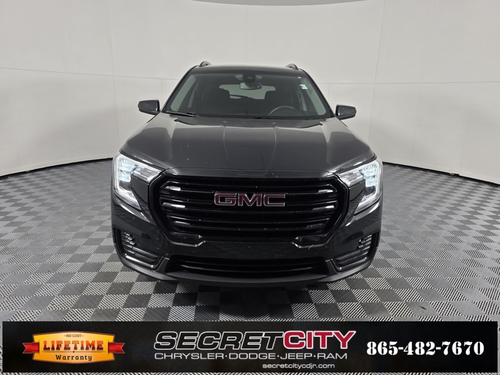 Used 2022 GMC Terrain SLE SUV