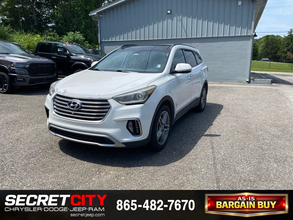 2017 Hyundai Santa Fe SE Ultimate FWD's photo