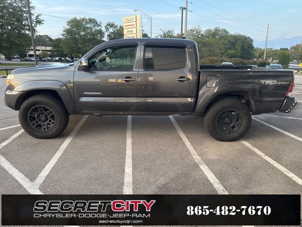 2015 Toyota Tacoma Base photo 3