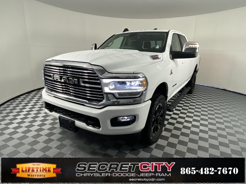 2024 Ram 2500 Laramie photo 3