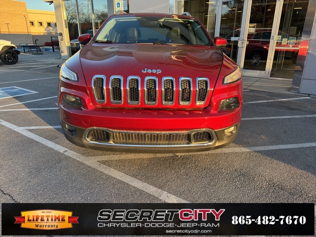 Used 2015 Jeep Cherokee Limited SUV