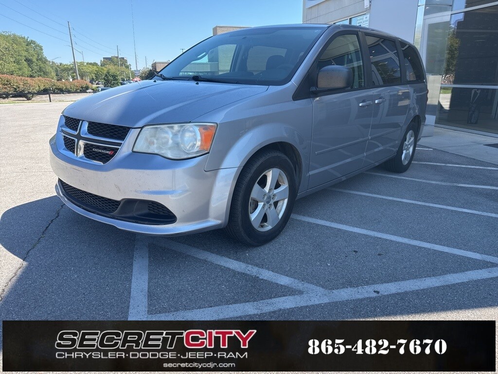 2013 Dodge Grand Caravan SE photo 2