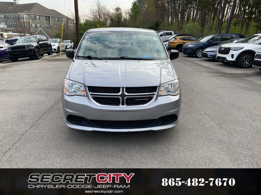 Used 2016 Dodge Grand Caravan American Value Package with VIN 2C4RDGBGXGR368832 for sale in Oak Ridge, TN