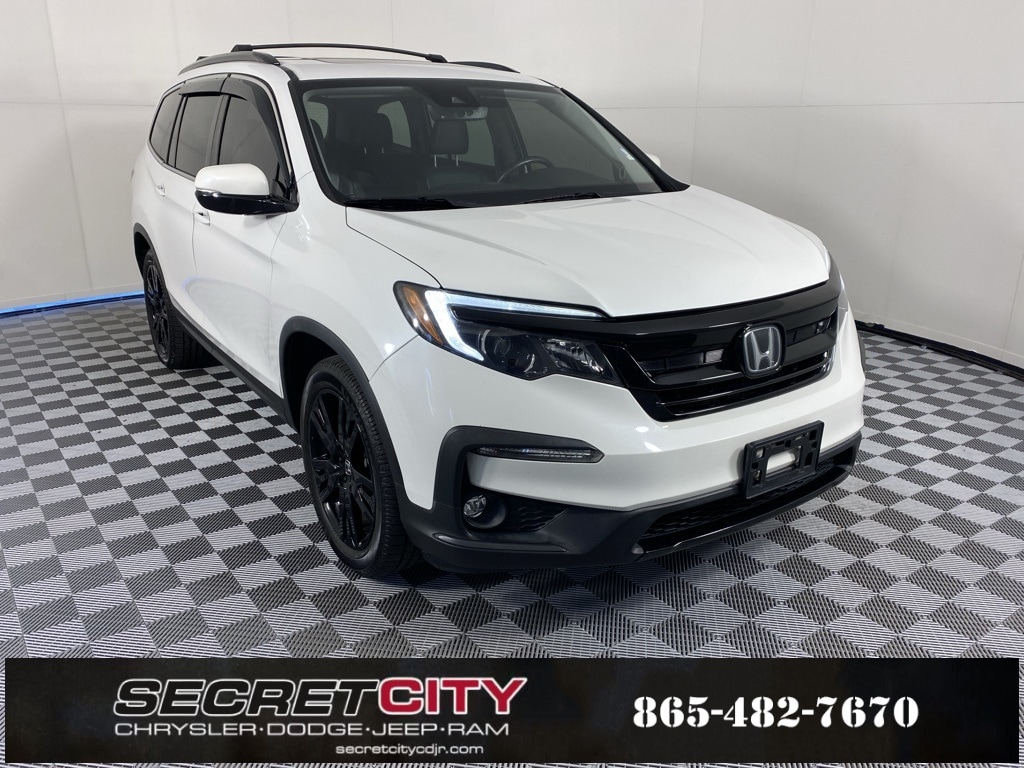 2021 Honda Pilot SE's photo