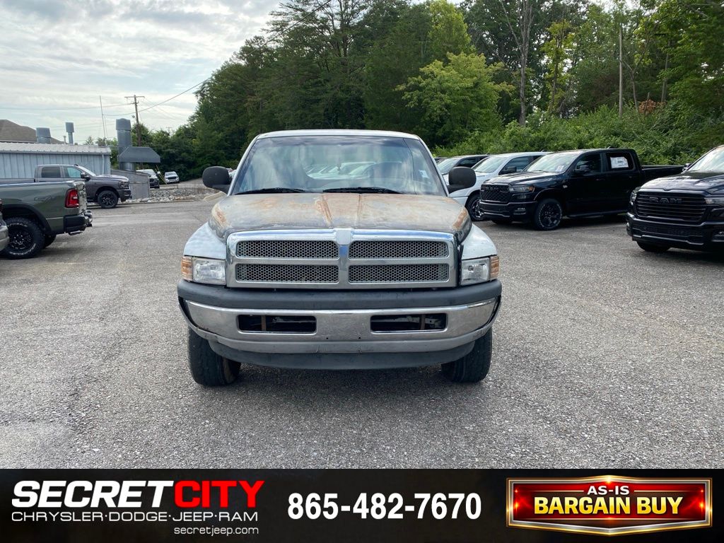 Used 2001 Dodge Ram Pickup ST with VIN 3B7HF13Z81G165650 for sale in Oak Ridge, TN