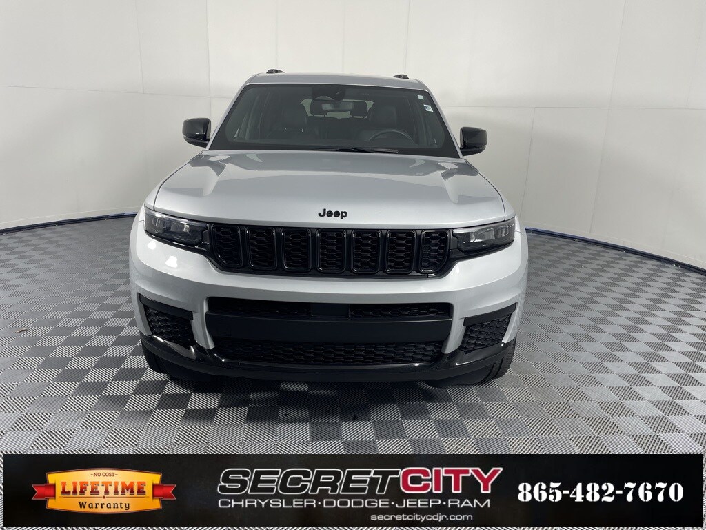 Used 2023 Jeep Grand Cherokee L Altitude with VIN 1C4RJJAG4P8808210 for sale in Oak Ridge, TN