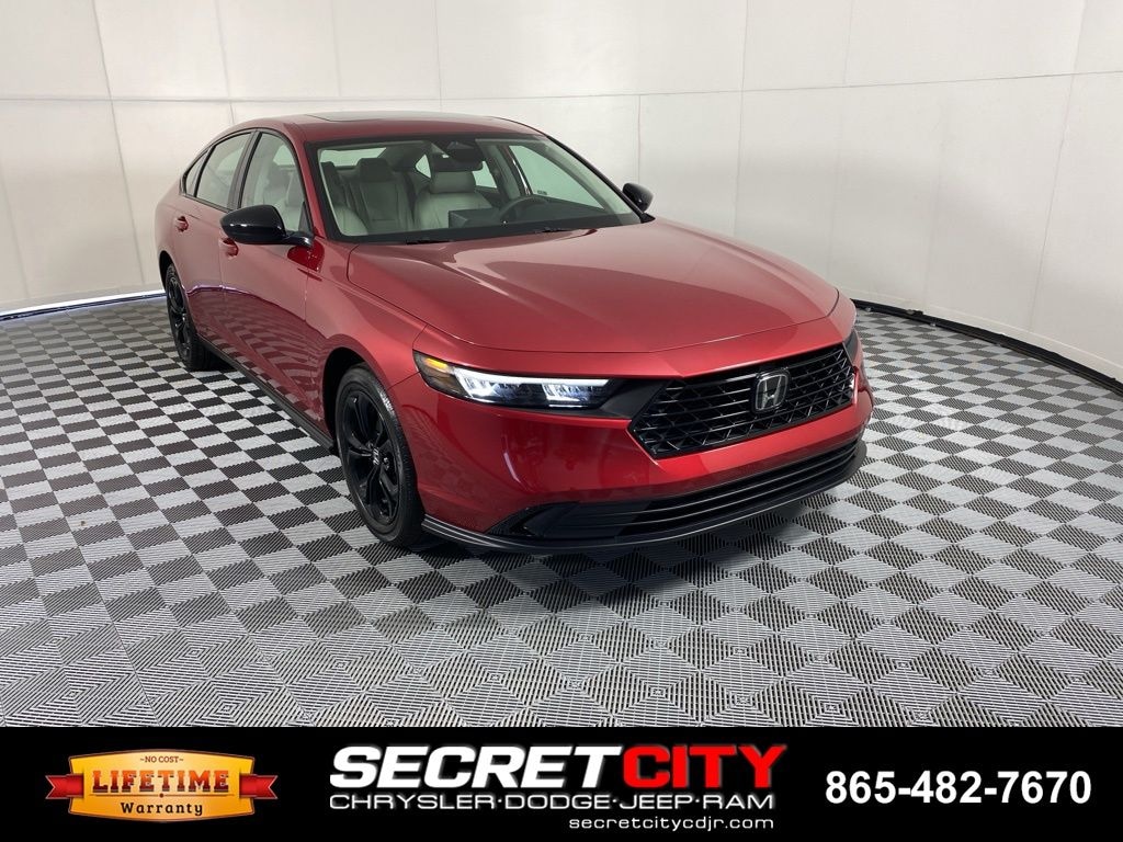 Used 2025 Honda Accord SE Sedan