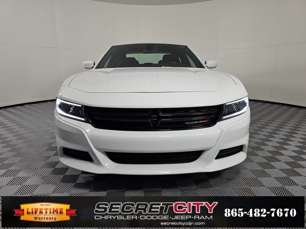 Used 2022 Dodge Charger SXT with VIN 2C3CDXBG2NH231414 for sale in Oak Ridge, TN