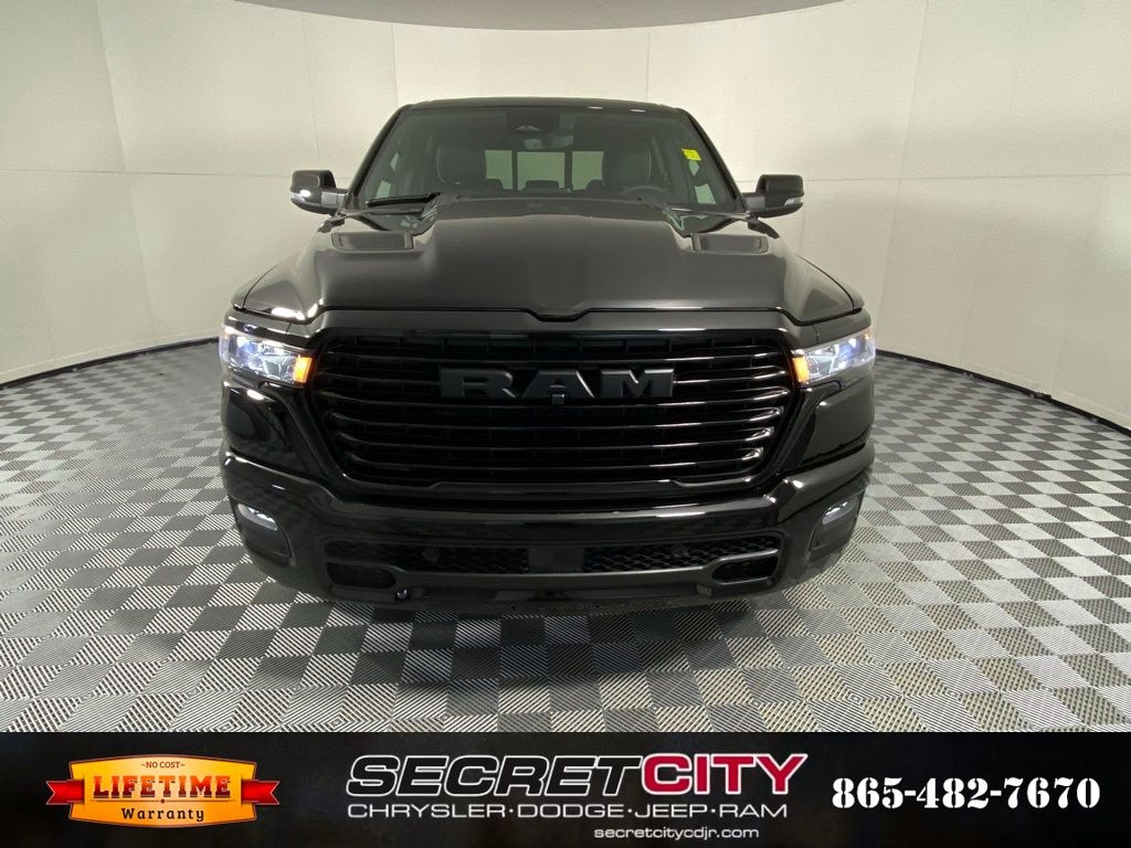 New 2026 Ram 1500 LARAMIE CREW CAB 4X4 5'7 BOX Pickup