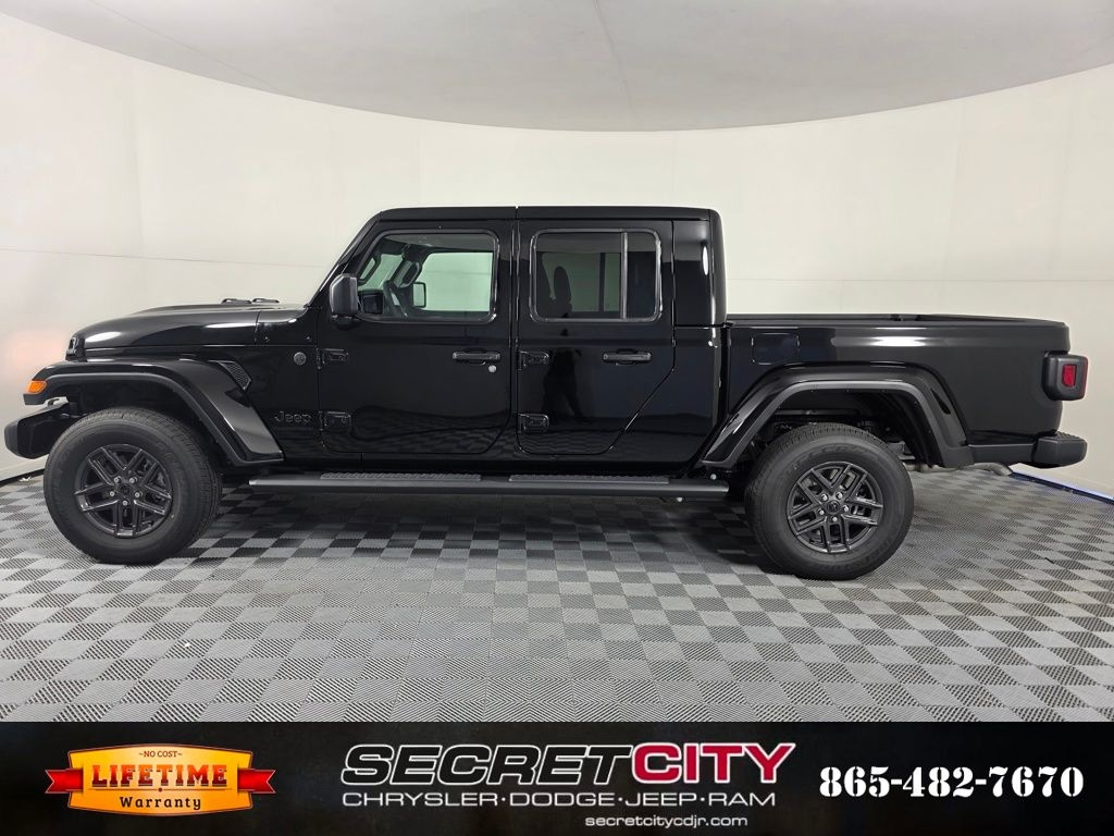 New 2025 Jeep Gladiator SPORT S 4X4 Pickup
