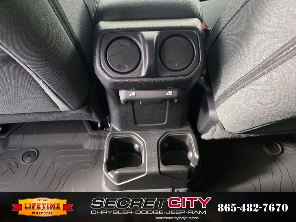 2025 Jeep Gladiator Sport S - Photo 28