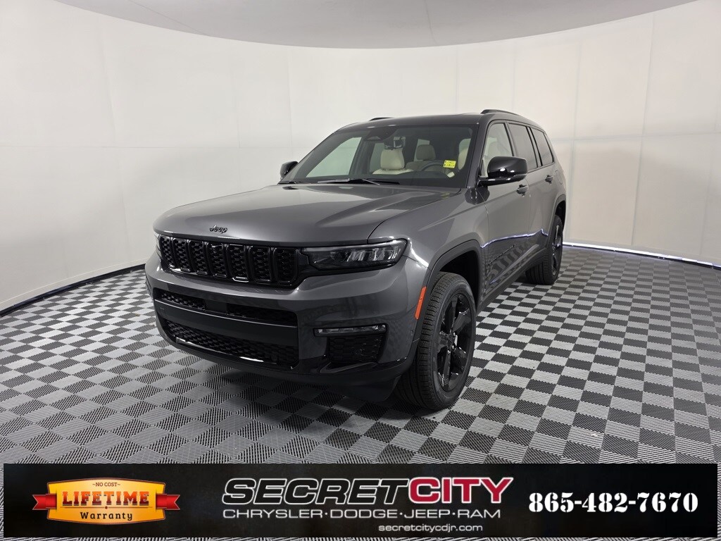 2025 Jeep Grand Cherokee Limited photo 2