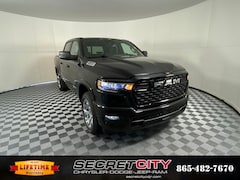 2026 Ram 1500 BIG HORN CREW CAB 4X4 5'7 BOX Pickup