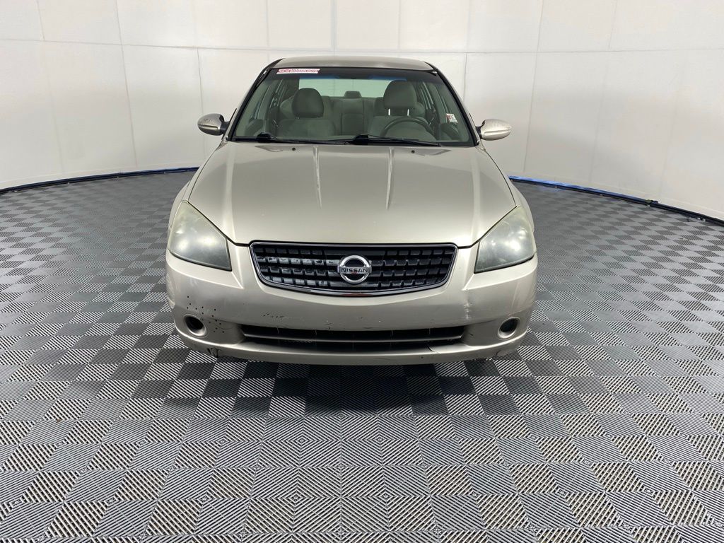 Used 2005 Nissan Altima S with VIN 1N4AL11D25C956241 for sale in Oak Ridge, TN