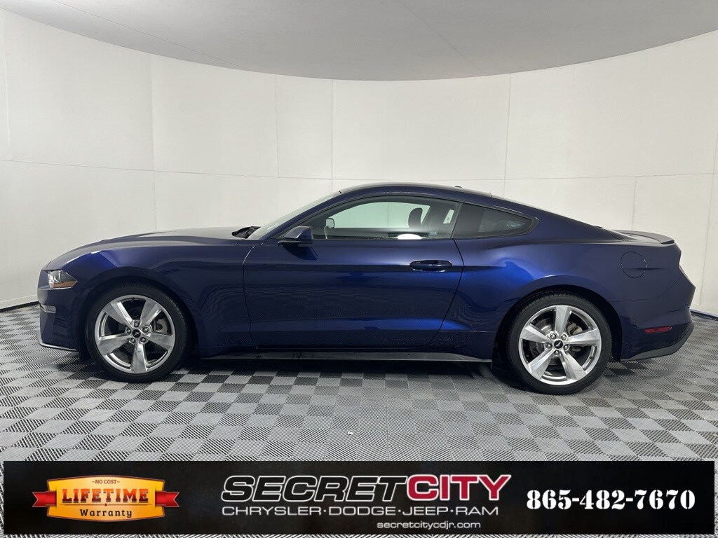 2018 Ford Mustang EcoBoost photo 4