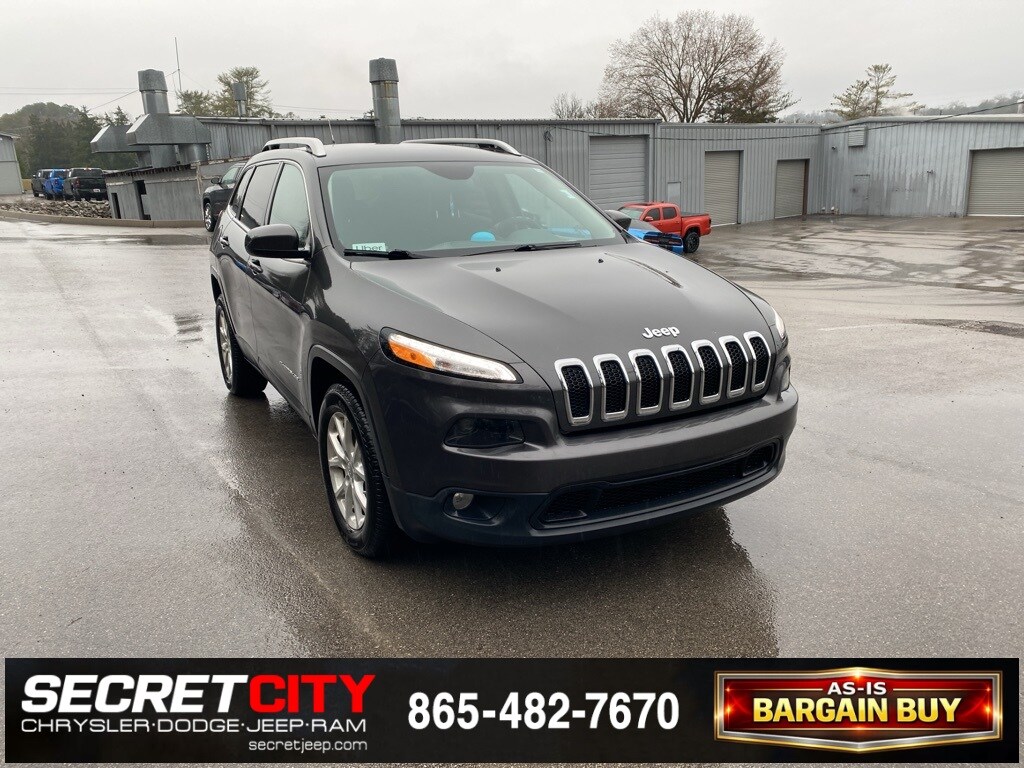Used 2015 Jeep Cherokee Latitude SUV