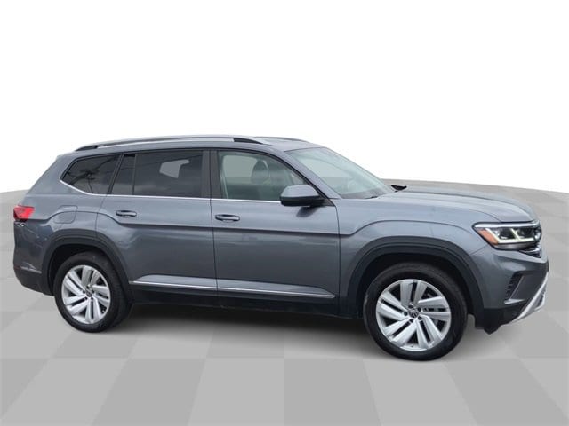 Used 2021 Volkswagen Atlas SEL with VIN 1V2BR2CA2MC585617 for sale in Seguin, TX