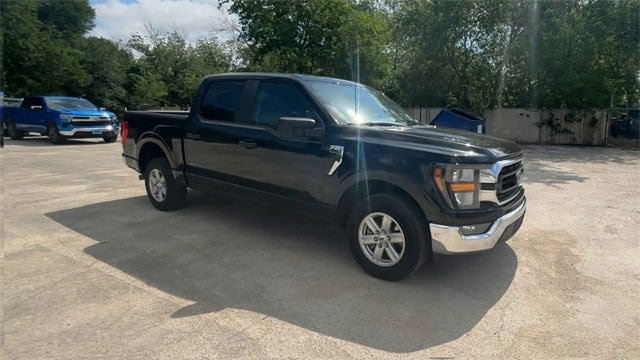 Used 2023 Ford F-150 XL with VIN 1FTEW1C54PKE76512 for sale in Seguin, TX