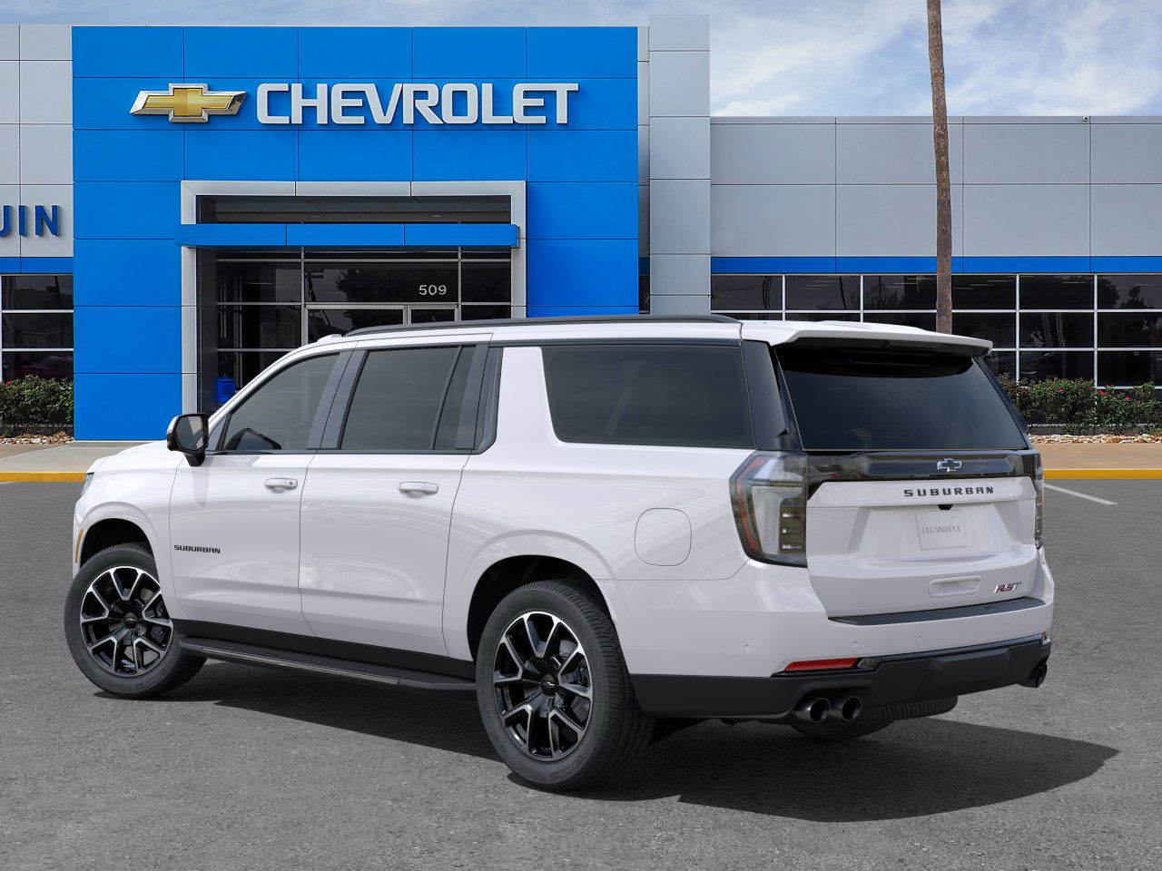 2025 Chevrolet Suburban RST photo 3