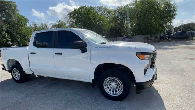 Used 2022 Chevrolet Silverado 1500 Work Truck with VIN 1GCPDAEK6NZ612399 for sale in Seguin, TX