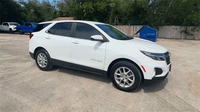 Used 2023 Chevrolet Equinox LT with VIN 3GNAXKEGXPS173956 for sale in Seguin, TX