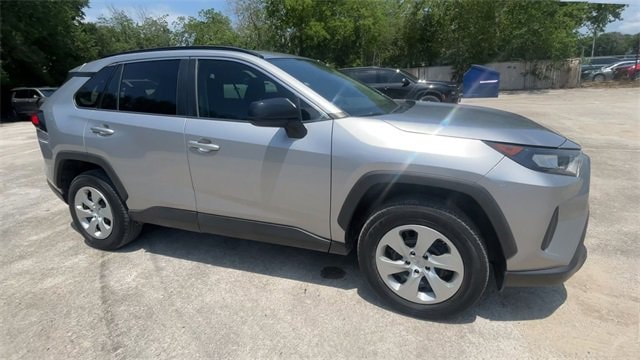 Used 2021 Toyota RAV4 LE with VIN 2T3H1RFV8MC105234 for sale in Seguin, TX