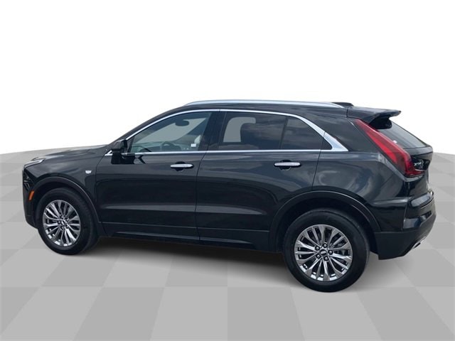 Used 2024 Cadillac XT4 Premium Luxury with VIN 1GYFZCR44RF139818 for sale in Seguin, TX