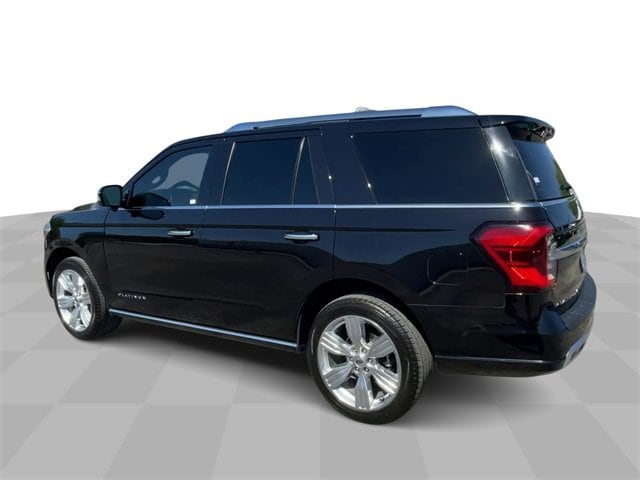 Used 2023 Ford Expedition Platinum with VIN 1FMJU1L84PEA27064 for sale in Seguin, TX