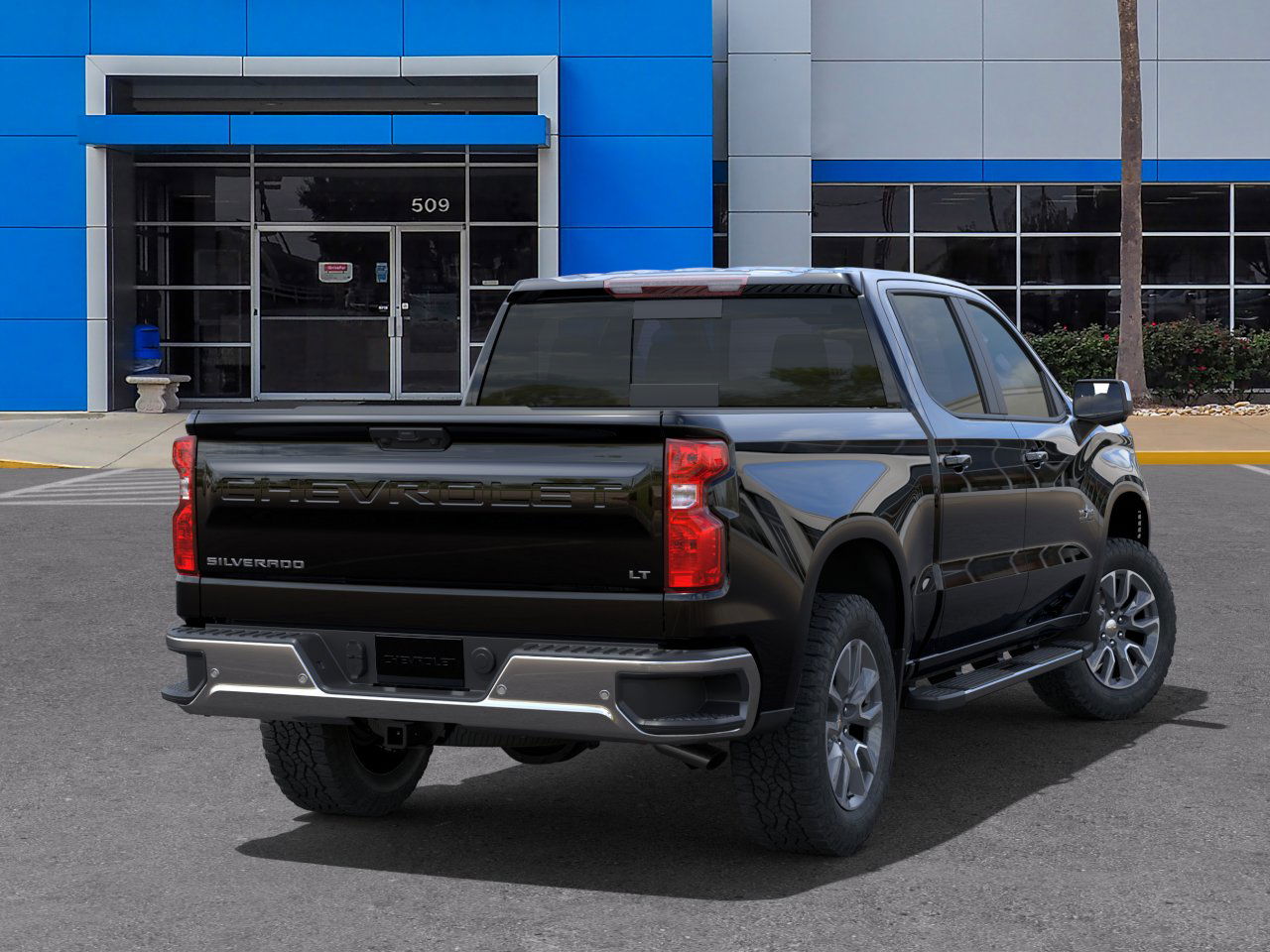 2025 Chevrolet Silverado 1500 LT photo 4