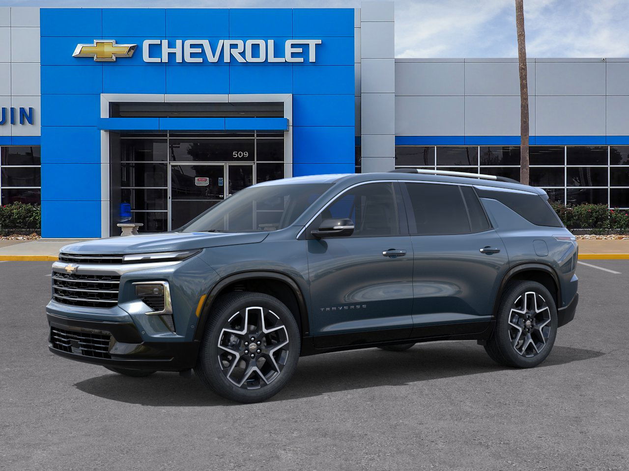 2026 Chevrolet Traverse High Country photo 2