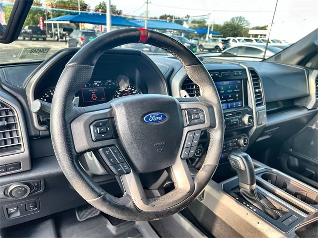 2019 Ford F-150 Raptor photo 3