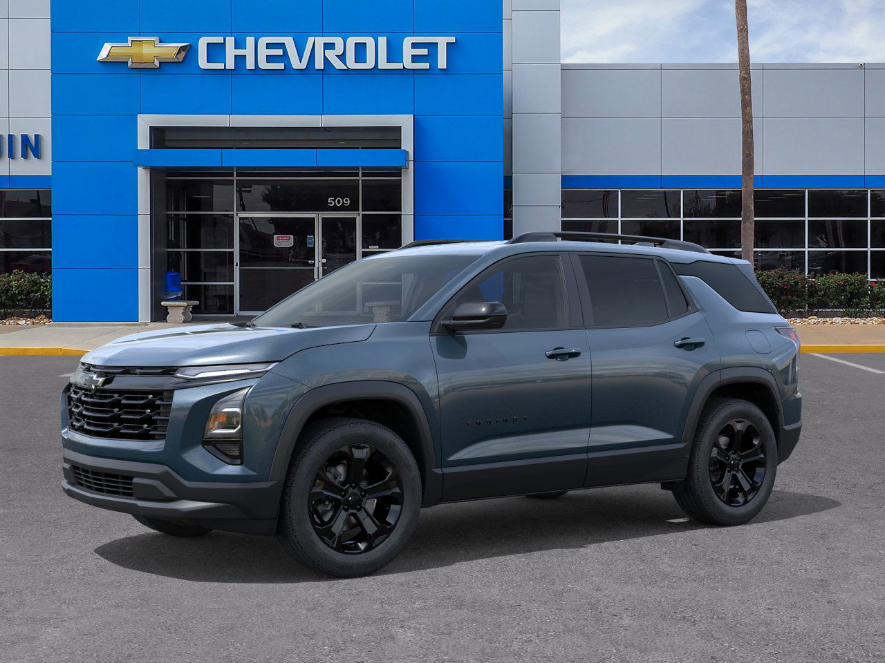 2026 Chevrolet Equinox LT photo 2