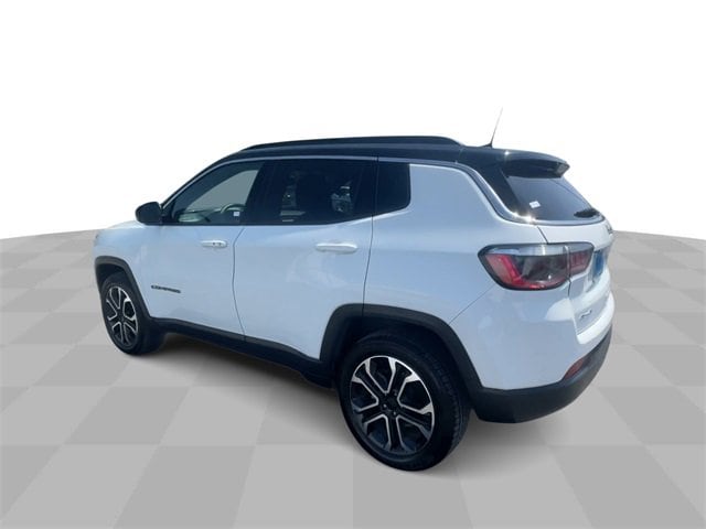 Used 2024 Jeep Compass Limited with VIN 3C4NJDCN0RT595465 for sale in Seguin, TX