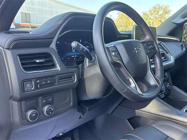 2023 Chevrolet Tahoe RST photo 2