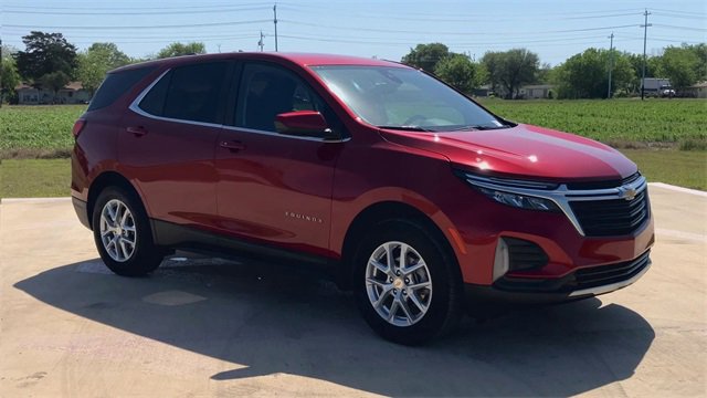 Used 2023 Chevrolet Equinox LT with VIN 3GNAXUEG3PS129826 for sale in Seguin, TX