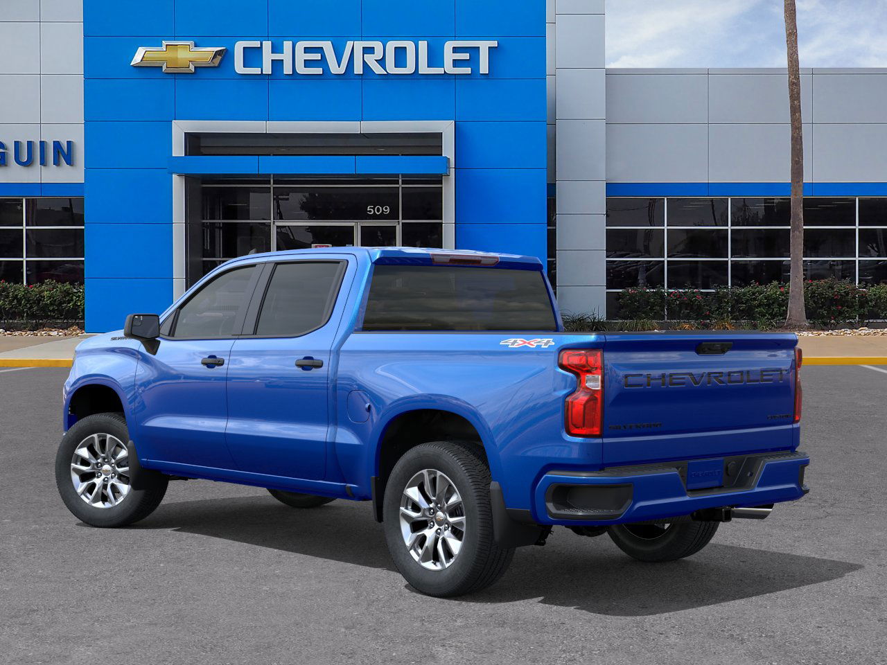 2025 Chevrolet Silverado 1500 Custom photo 3