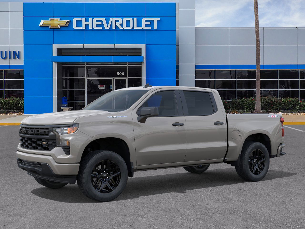2026 Chevrolet Silverado 1500 Custom photo 2