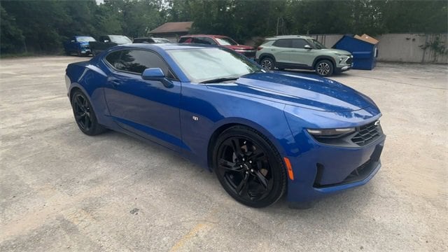 Used 2024 Chevrolet Camaro 1LT with VIN 1G1FB1RS6R0113195 for sale in Seguin, TX