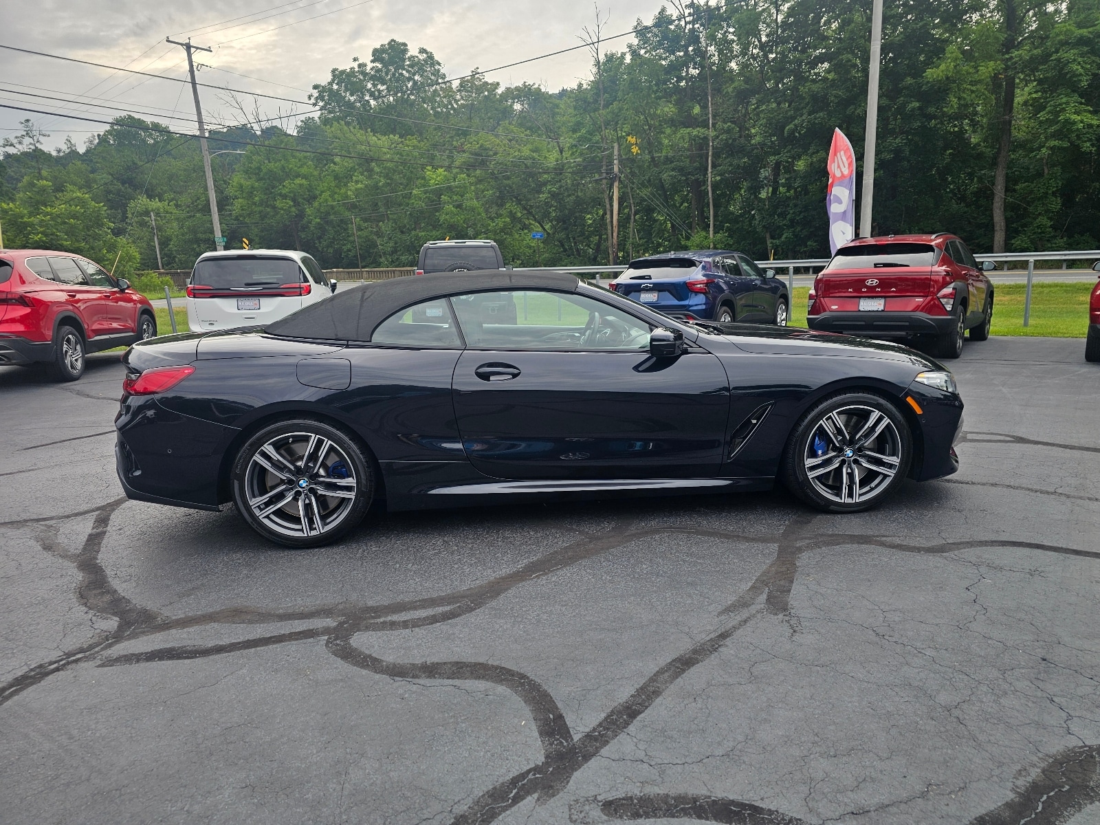 2022 BMW 8 Series M850i - Photo 6