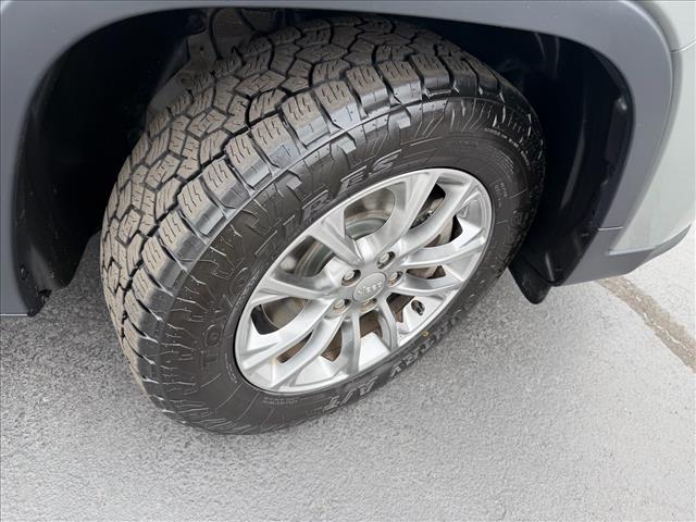 2019 Jeep Cherokee Latitude Plus - Photo 28